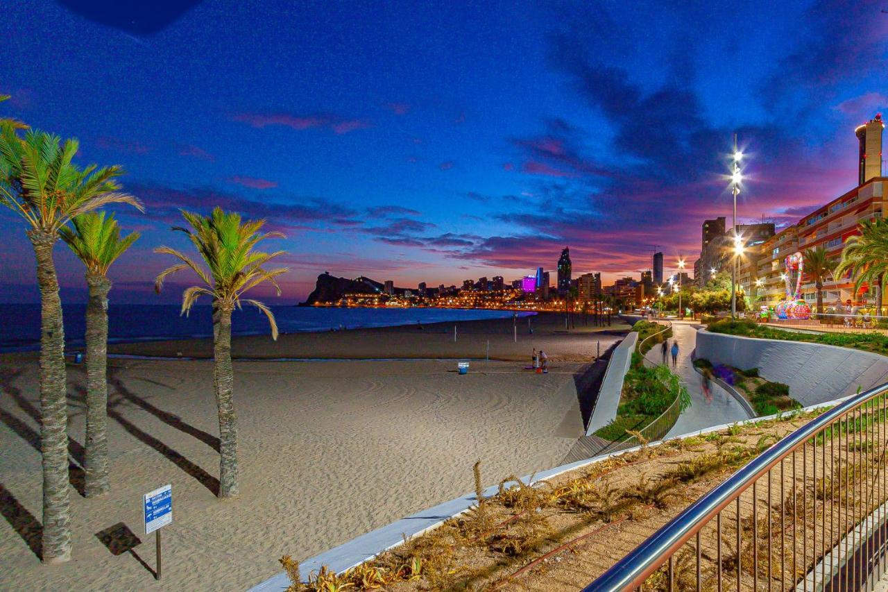 Sunset Waves Superb Apartments Benidorm Dış mekan fotoğraf